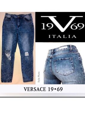 Versace 19.69 Abbigliamento Sportivo SRL Distressed High-Rise Jeans (30/10)